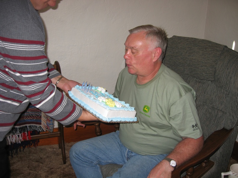 23 Blow Out the Candles.JPG